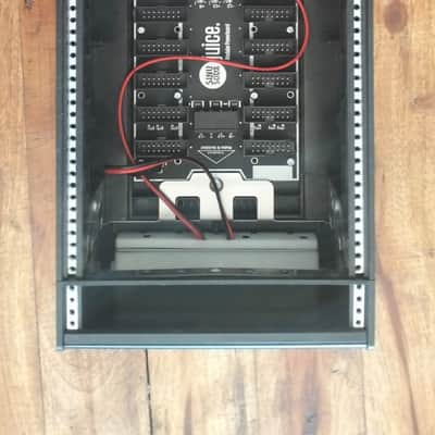 SINUSODA The Can - Black 60hp Eurorack powered case image 3