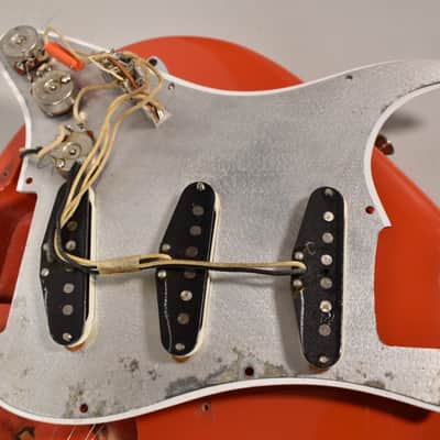 1982 Fender American Vintage Stratocaster '62 Reissue Fiesta Red Electric Guitar w/OHSC image 24