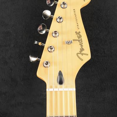 Fender Buddy Guy Standard Stratocaster Polka Dot Finish Maple Fingerboard image 5