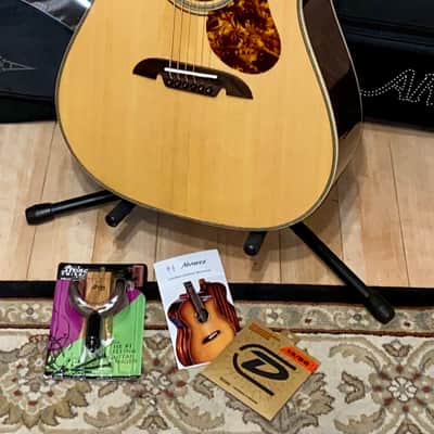 Alvarez Masterworks MD70EBG Dreadnought"All Solid  Rosewood  Acoustic-Electric Guitar, Support Small image 17