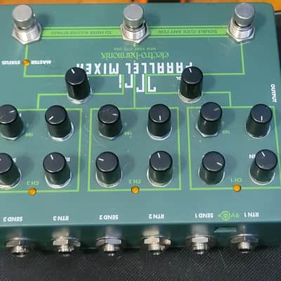 Electro-Harmonix Tri Parallel Mixer Effects Loop Mixer/Switcher image 2