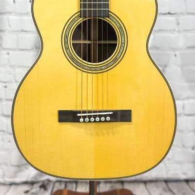 Martin Custom Shop Jumbo Tenor 14-Fret 2022 image 2