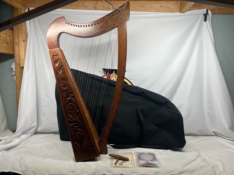 Roosebeck Heather Harp 22-String with Bag image 1