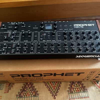 Sequential Prophet Rev2, 16-Voice Polyphonic Synthesize image 2