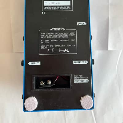 George Dennis Tremolo Volume pedal Optical Control 90s - Blue Czech made in Excellent Condition image 9