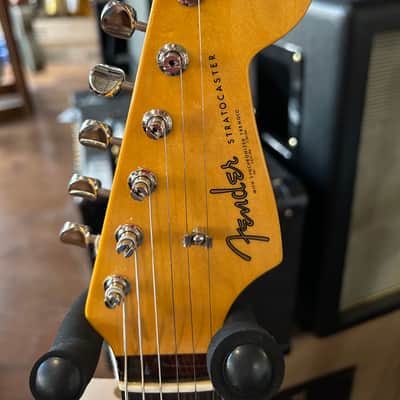 Fender American Vintage II 1961 Stratocaster - Sunburst /8lbs. 4.7oz. #V2443048 image 8