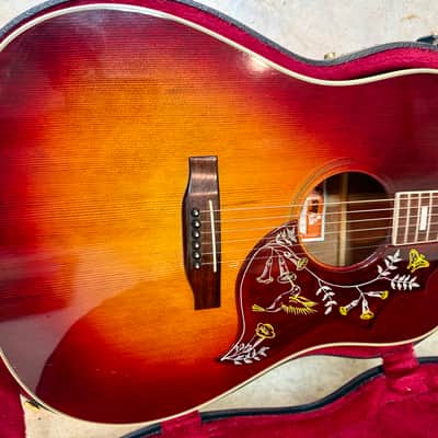 Gibson Hummingbird 1980 - Sunburst image 3