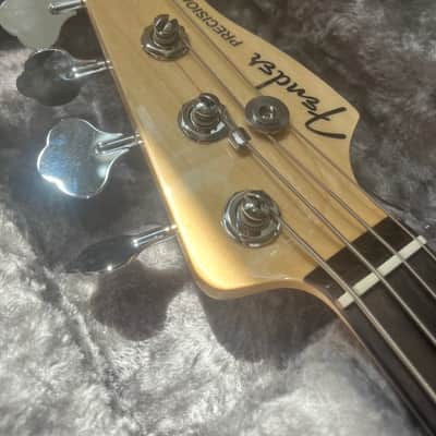 Fender American Elite Precision Bass with Ebony Fretboard 2018 - Champagne LIKE NEW image 9
