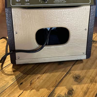 Fender Champion 600 Amplifier image 4