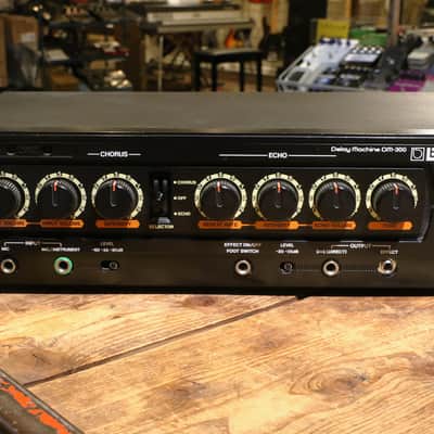 Boss DM-300 1983 - Black image 3