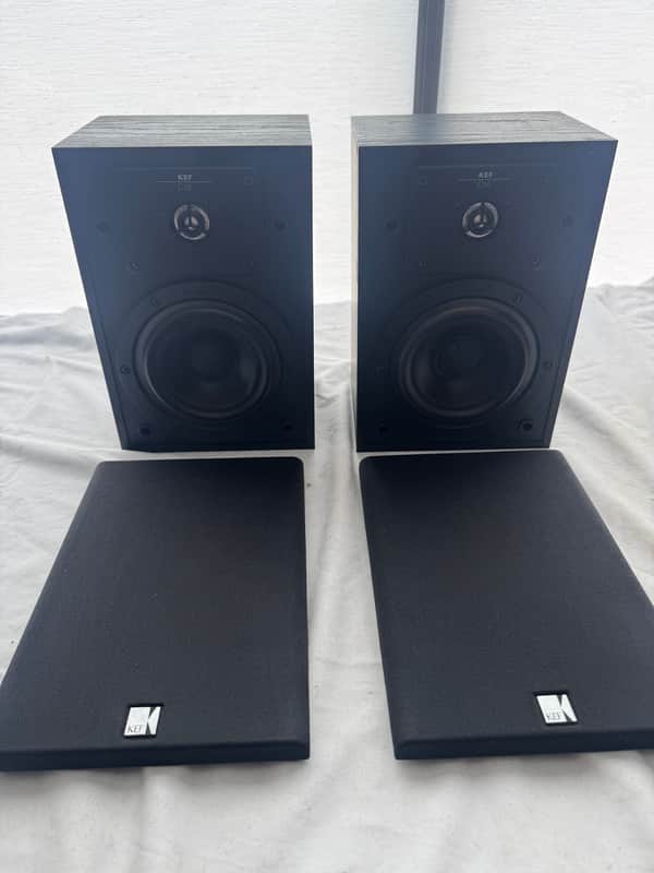 Pair - KEF C15 Bookshelf Speakers - Sound Great! image 1