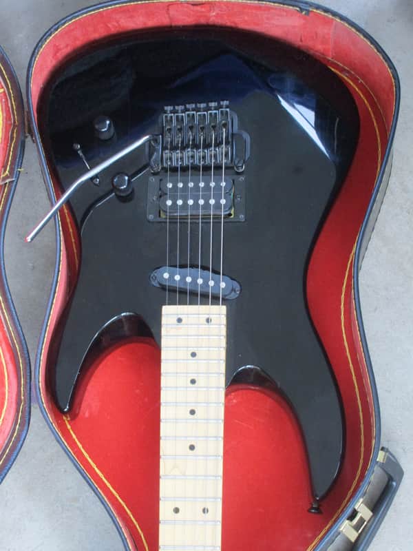 Yamaha RGZ-211M Black Superstrat W/Case RGX-211M | Reverb