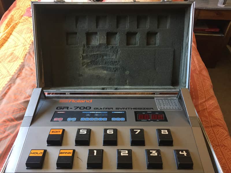 Roland GR-700 1984 GRIS image 1