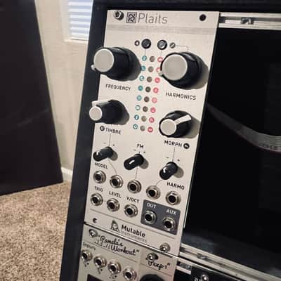 Mutable Instruments Plaits Macro-Oscillator | Reverb