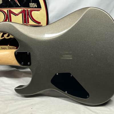 Washburn WG-587 7-String Doublecut Electric Guitar image 11