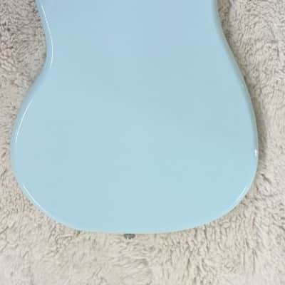 Fender Squier Classic Vibe  Series '60s Mustang, Laurel Fingerboard, Sonic Blue image 3