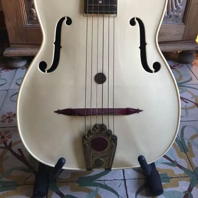 Vintage Maccaferri G40 Plastic Guitar 1950's White/Brown plastic image 4