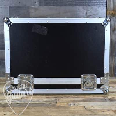Pre-Owned 1965 Fender Vibrolux Reverb Model AA864 with Flightcase - LOCAL PICKUP ONLY image 12