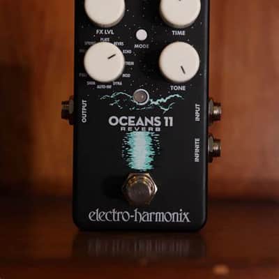 Electro-Harmonix Oceans 11 Reverb Pedal - Oceans11 **SUPER-MEGA-CLEAN!! - complete in-box!! - ships FREE! image 1
