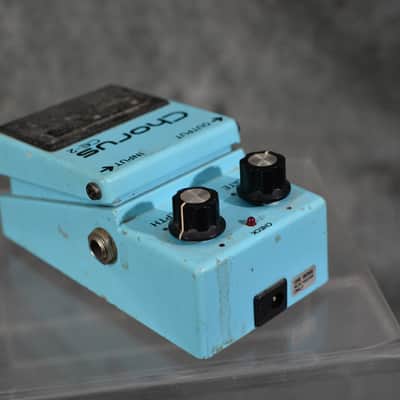 BOSS CE-2 Chorus Pedal JAPAN Vintage 1985 w FAST Same Day Shipping image 3