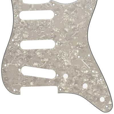 Genuine Fender American STD Stratocaster Pickguard, 11-Hole - WHITE PEARL MOTO
