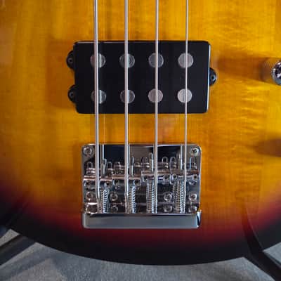 Laguna LB224 4 String Bass - Sunburst image 4