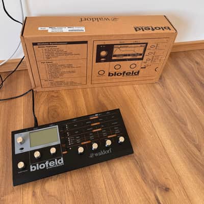 Waldorf Blofeld Shadow Edition + SL License + Decksaver