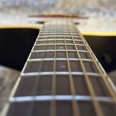Ovation Celebrity CC24 2010's - White Sparkle Pearl image 9