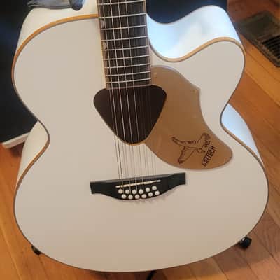 Gretsch G5022CWFE-12 Rancher Falcon Jumbo 12-String Cutaway with Fishman Pickup System 2016 - White image 1