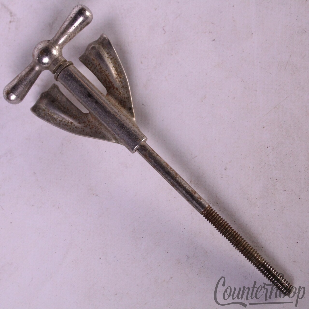 Ludwig Bass Drum Long Bow-Tie Tension T-Rods+Claws 5 1/4"Nickel 50s Club-Date US — main photograph
