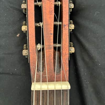 Sweet parlor guitar - circa 1910-1920 - probably made by Regal w/ case image 3