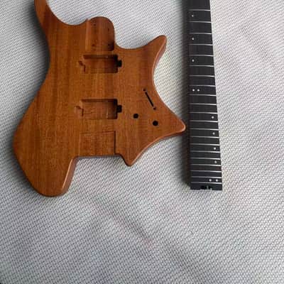24frets 5 piece Roasted flame maple neck Headless Electric guitar 1 piece Mahogany body T contour  spoke truss rod 1 image 1