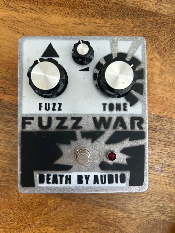 Death By Audio Fuzz War