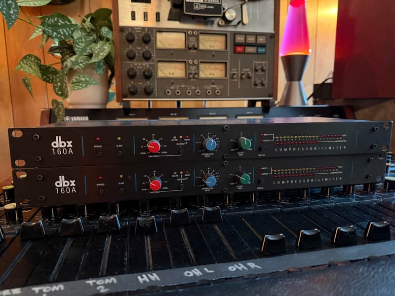 PAIR DBX 160A Compressors (consecutive serials) imagen 1