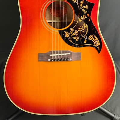 1990 Gibson J-30 Dreadnought Acoustic-Electric Guitar w/ Case