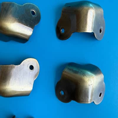 Acoustic A15V Guitar Amplifier Part: Bronze Metal Corners w/Screws [6PCS] image 4
