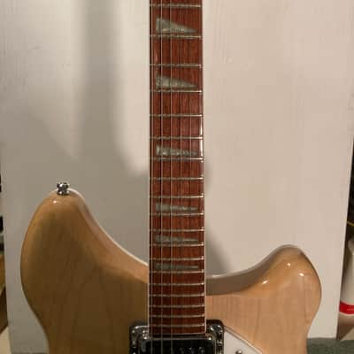 2003 Rickenbacker 360 - Mapleglo image 3