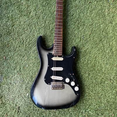 Lyon Brian Bell Weezer Limited Edition #’d 0789 of 6000  - Black/Gray Silverburst Strat Stratocaster LX3 LX3WZ image 1