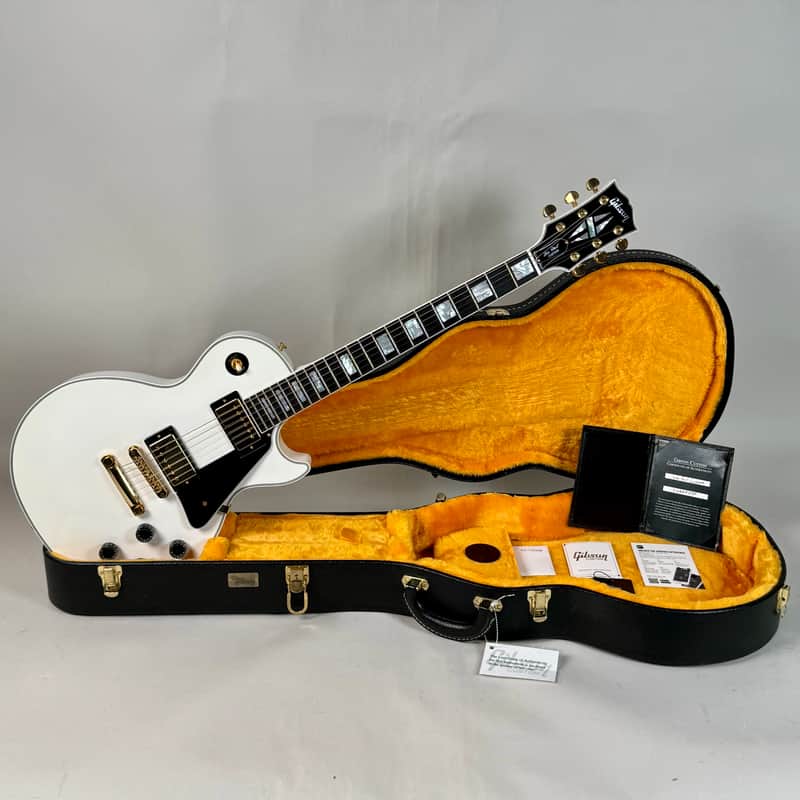2024 Gibson Les Paul Custom White