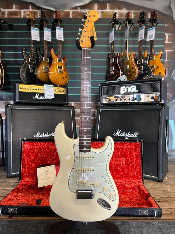 Fender American Original '60s Stratocaster Olympic White 2021 Electric Guitar