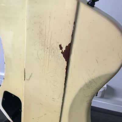 1989 Gibson Thunderbird white color image 10