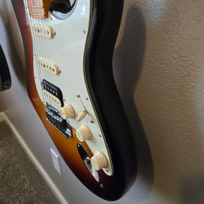 Fender American Ultra Stratocaster HSS image 5