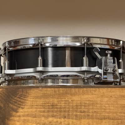 Honest Abe 3MM Iron 4x14 Free Floating Snare Drum Pearl Chassis Stainless Steel Rims image 5