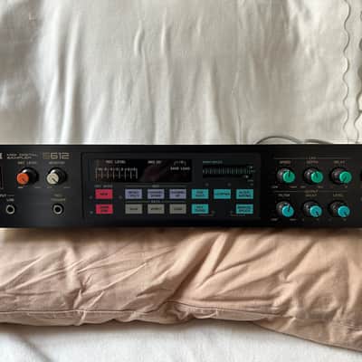 Akai S-612 sampler + MD 280 disk drive image 4