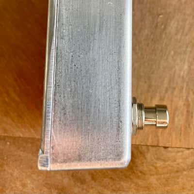 .PSHC pdls. Zombie Vox Pedal Theremin Simulator + Fuzz - Silver image 6