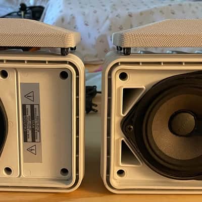 Bose Roommate Stereo - Powered - White image 6