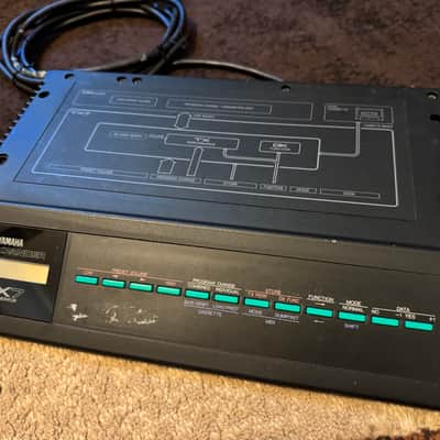 Yamaha TX7 FM Tone Generator 1985 - Black image 1