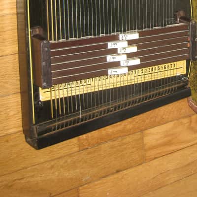 Oscar Schmidt Autoharp Bb Diatonic USA 60's Case Ready to Play image 2