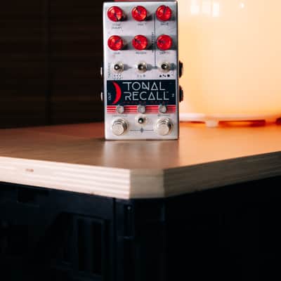 Chase Bliss Audio Tonal Recall RKM Red Knob Mod Analog Delay 2017 - 2018 - Graphic with Red Knobs image 3