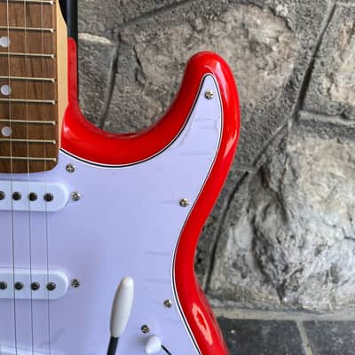 Vision Stratocaster ST5 Electric Guitar Starter Kit - Red - NEW image 4